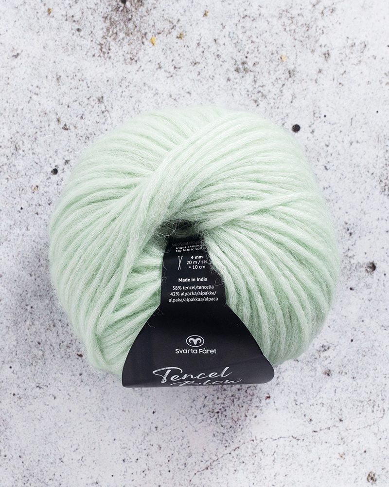 460090-frozen-green