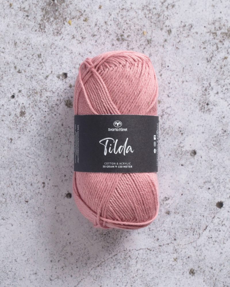 228550-coral-pink